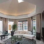 Radisson Blu & Spa, Tuzla מלון