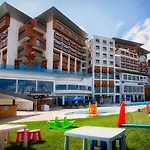 מלון Radisson Blu & Spa, Tuzla 5*