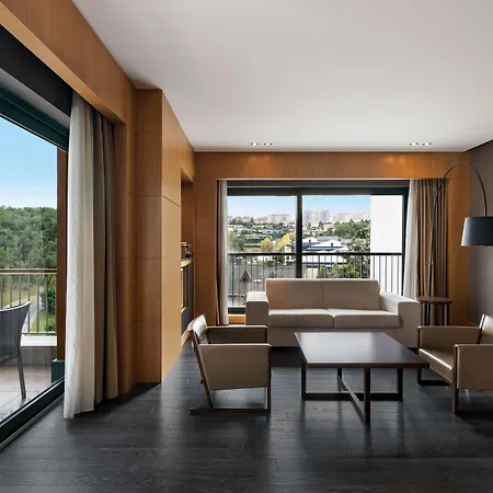 מלון Radisson Blu & Spa, Tuzla 5*