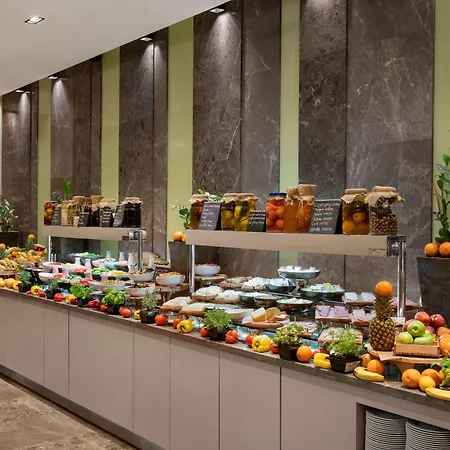 Отель Radisson Blu & Spa, Tuzla 5*