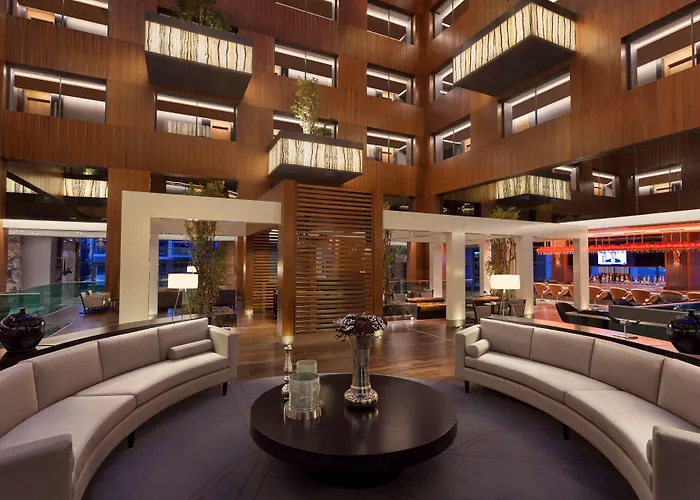 فندق وسبا راديسون بلو، إسطنبول توزلا 5*