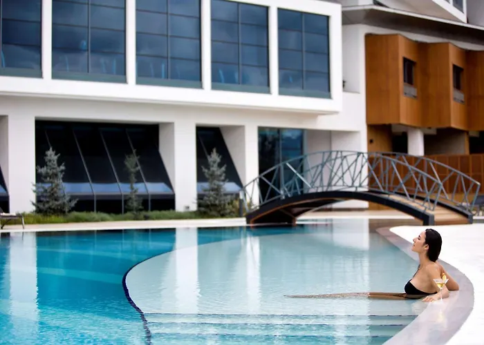 وسبا راديسون بلو، إسطنبول توزلا اسطنبول