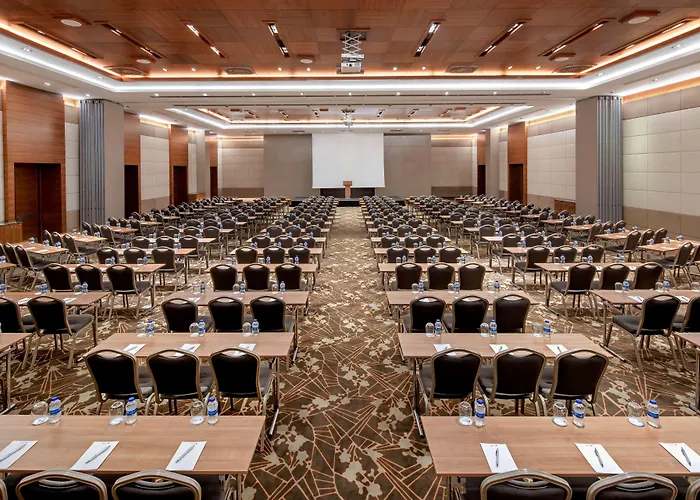 وسبا راديسون بلو، إسطنبول توزلا 5*